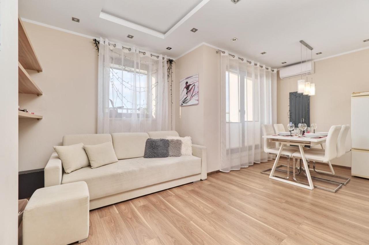 Apartment Wroclaw Krakowska With Balcony And Free Garage By Noclegi Renters Breslávia Exterior foto