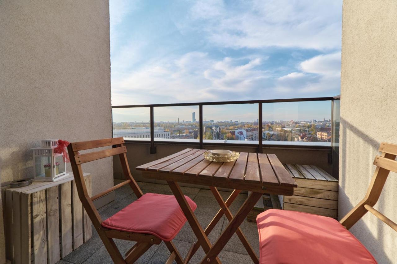 Apartment Wroclaw Krakowska With Balcony And Free Garage By Noclegi Renters Breslávia Exterior foto